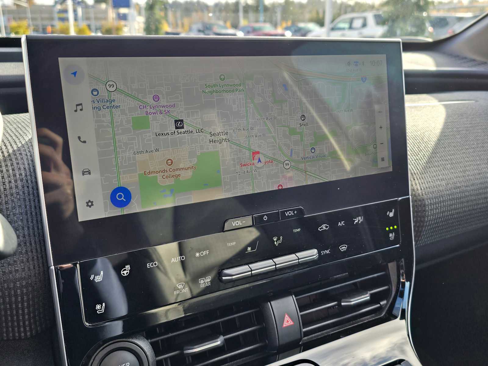 Used 2024 Toyota bZ4X Limited image 26