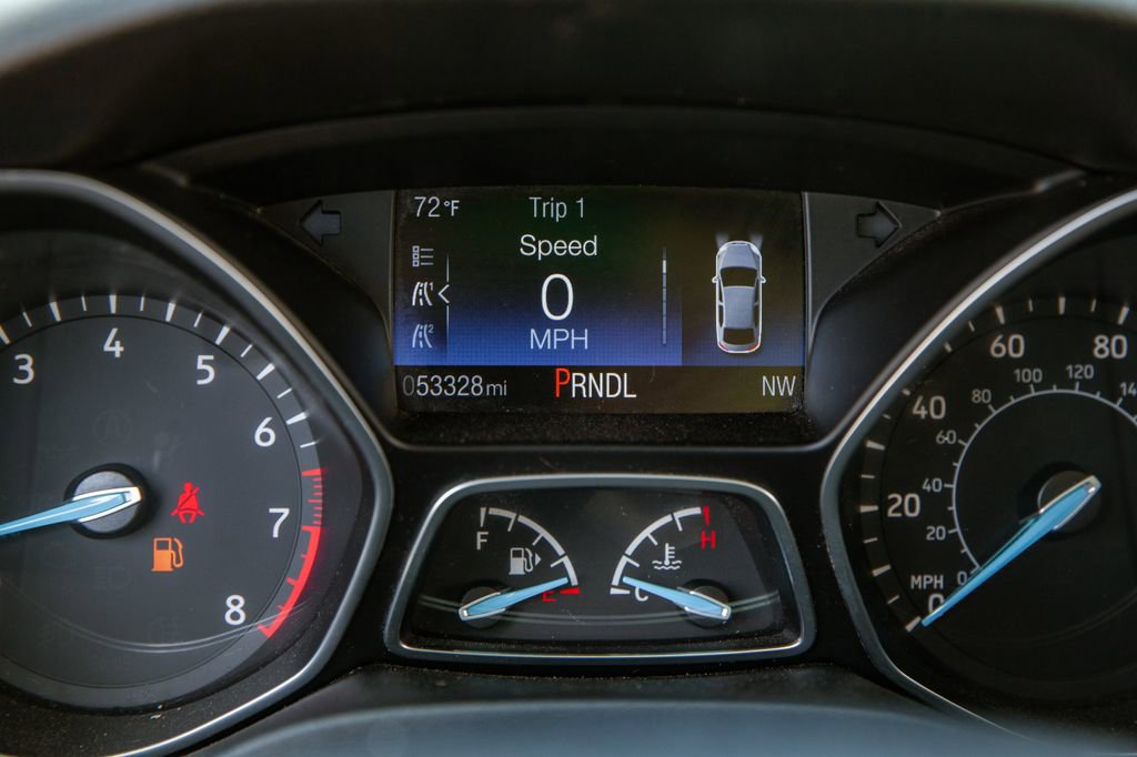 Used 2015 Ford Focus SE FWD image 20