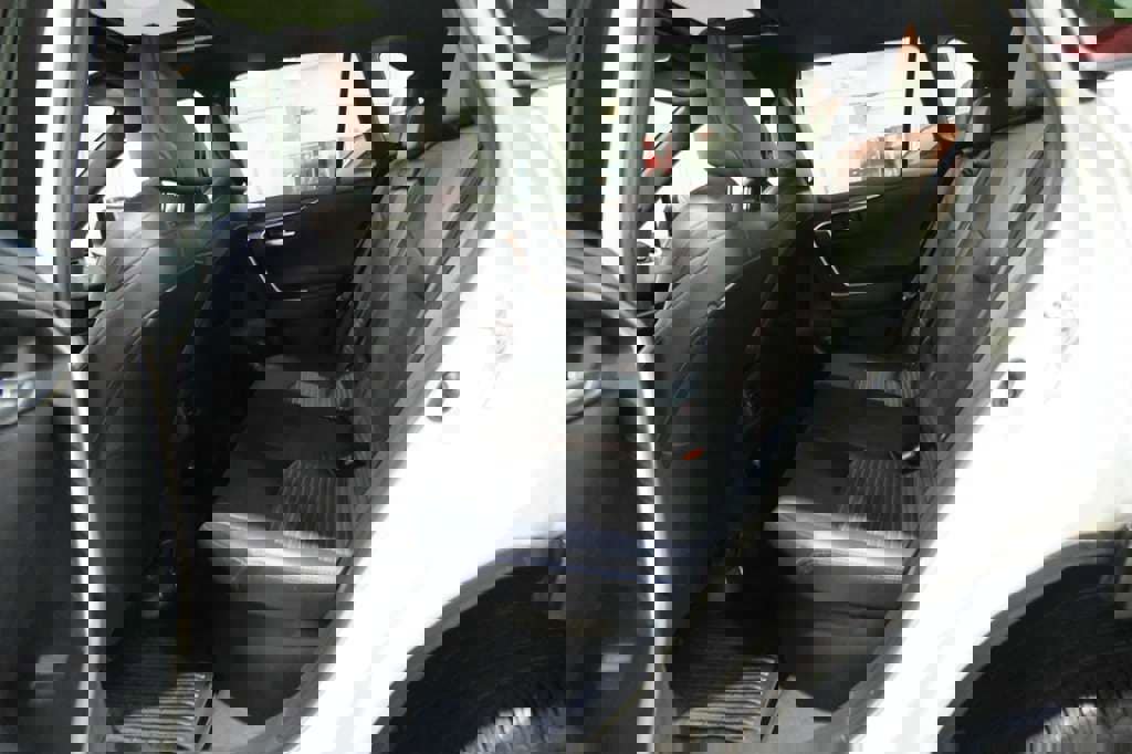 Used 2020 Toyota RAV4 XSE image 20