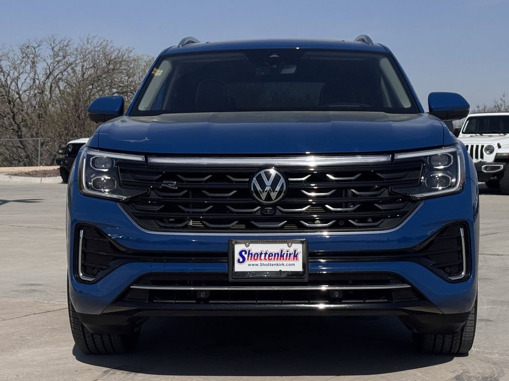Used 2025 Volkswagen Atlas SEL Premium R-Line image 7