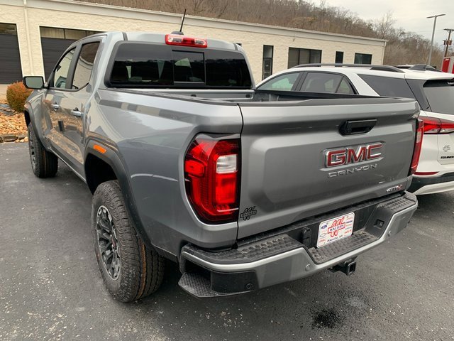 New 2026 GMC Canyon AT4 w/ AT4 Premium Package image 19