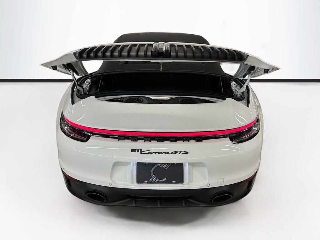 Certified 2023 Porsche 911 Carrera GTS RWD image 29