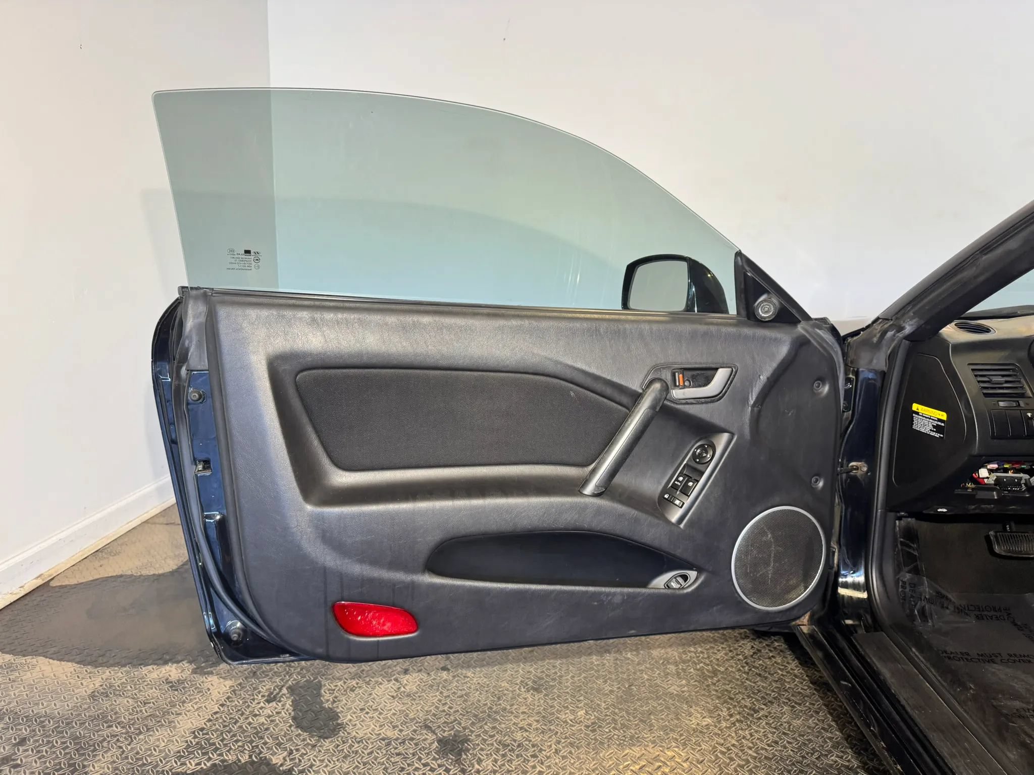 Used 2008 Hyundai Tiburon GS FWD image 7