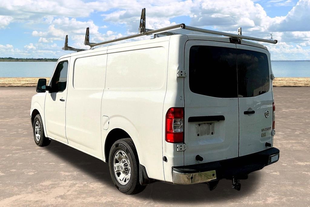 Used 2012 Nissan NV 2500 SV w/ Technology Pkg image 4