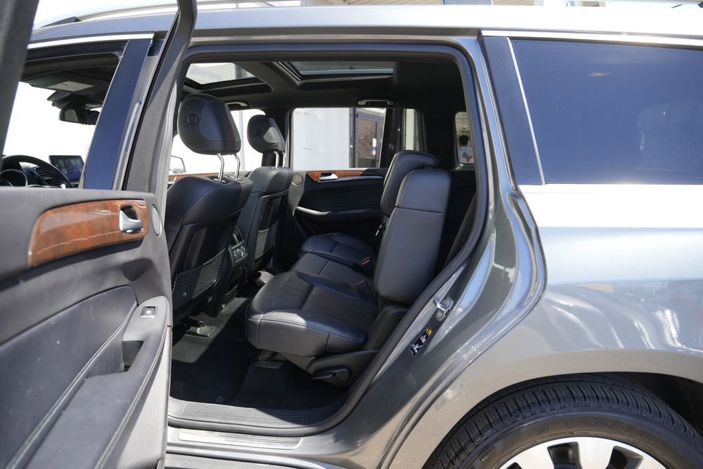 Used 2019 Mercedes-Benz GLS 450 4MATIC image 28