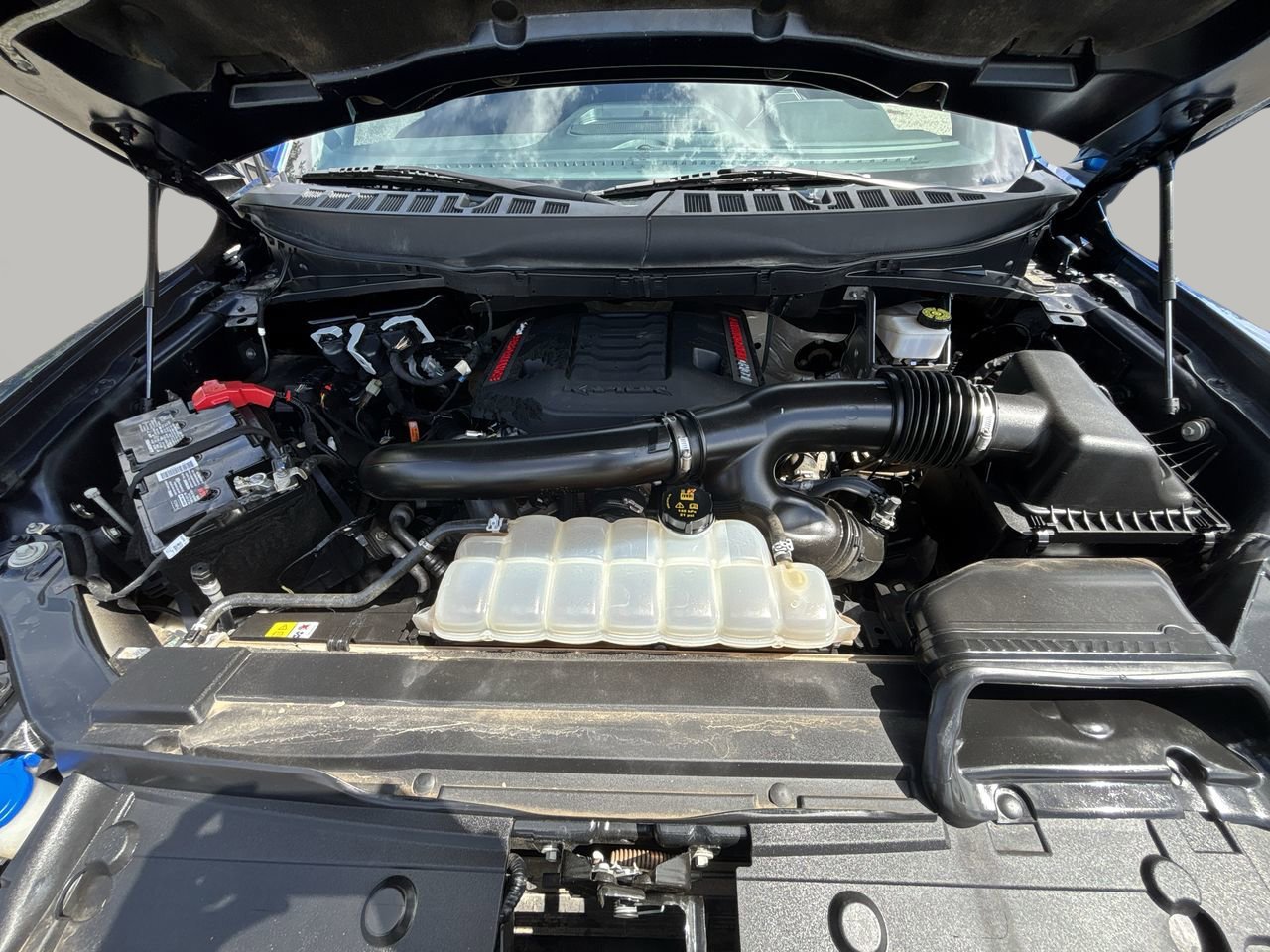 Used 2022 Ford F150 Raptor w/ Convenience Package image 30