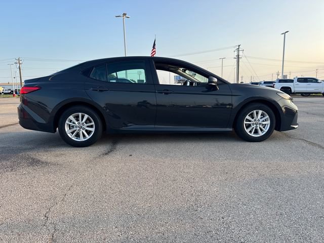 New 2026 Toyota Camry LE image 8