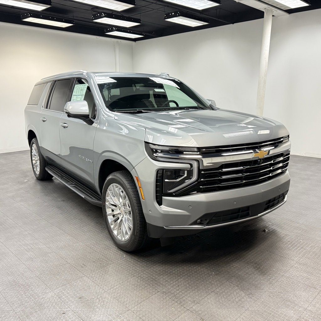 New 2026 Chevrolet Suburban LT w/ Comfort Package image 9