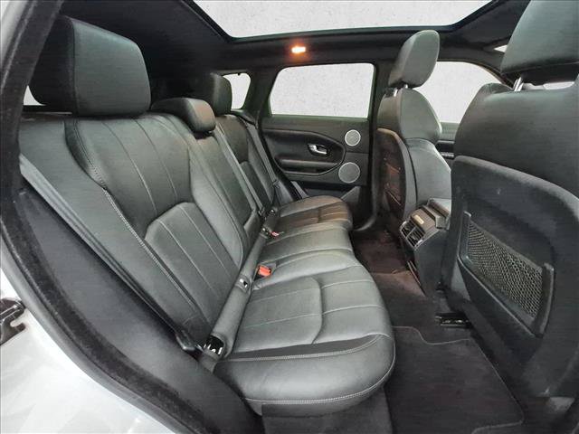 Used 2018 Land Rover Range Rover Evoque SE AWD/4WD image 24