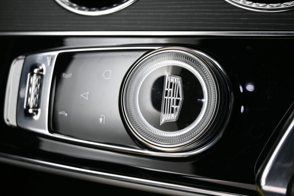 Used 2024 Cadillac Lyriq Luxury AWD/4WD image 30