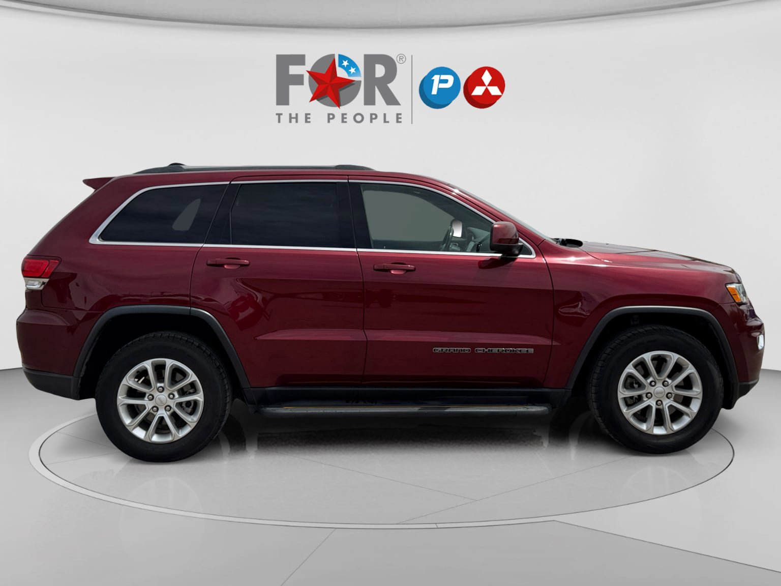 Used 2021 Jeep Grand Cherokee Laredo X AWD/4WD image 6