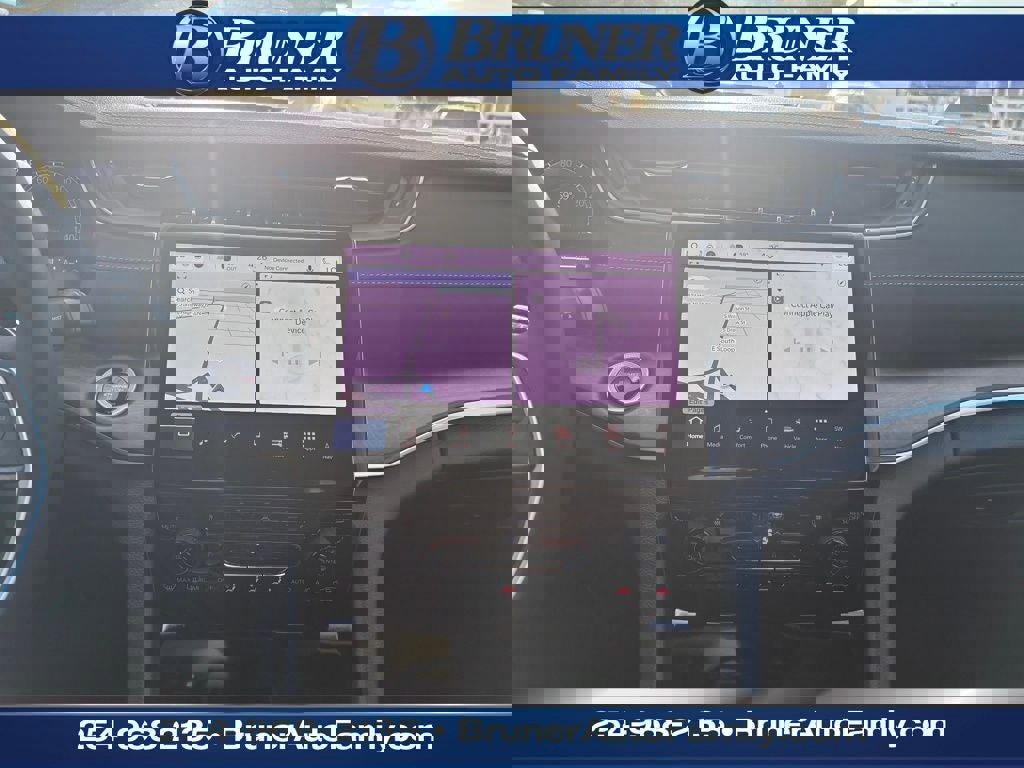 New 2025 Jeep Grand Cherokee Limited w/ Black Appearance Package image 19