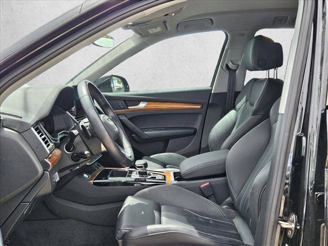 Used 2023 Audi Q5 e Premium AWD/4WD image 11