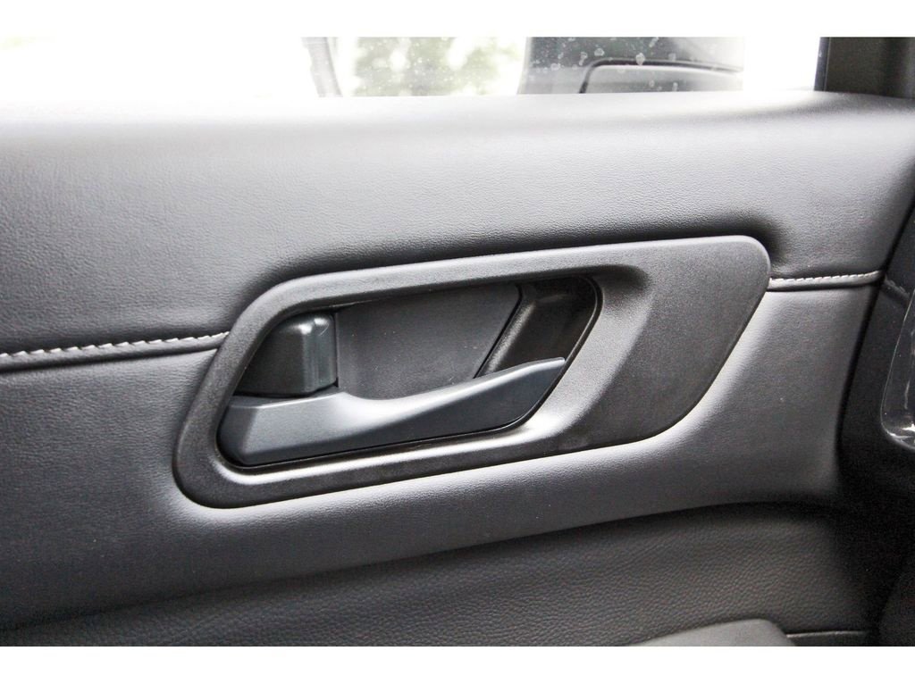 New 2026 Nissan Pathfinder SV FWD image 17