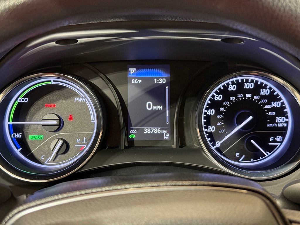Used 2019 Toyota Camry LE FWD image 23