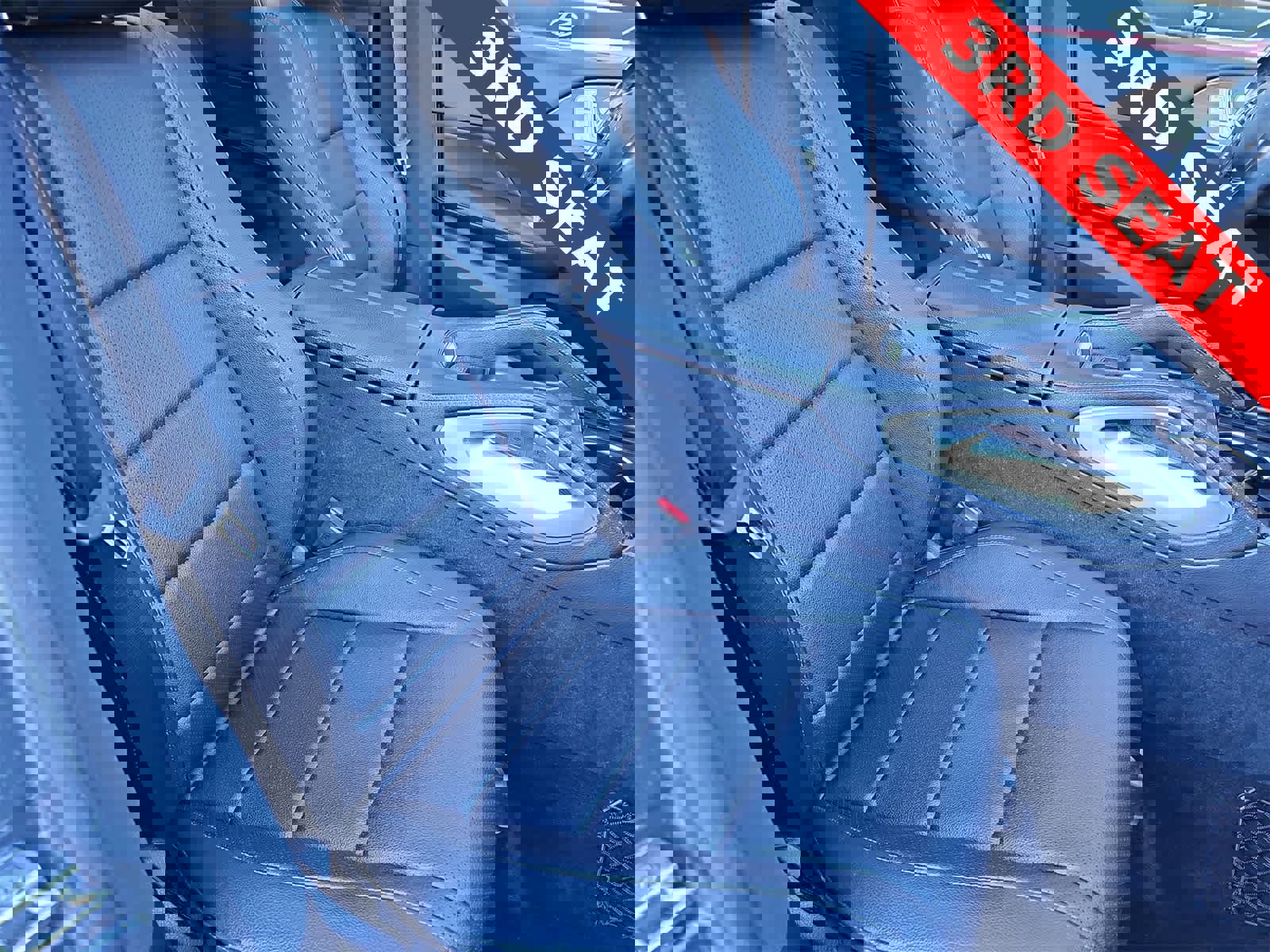 Used 2021 Mercedes-Benz GLE 350 w/ 3rd Row Seat Package image 18