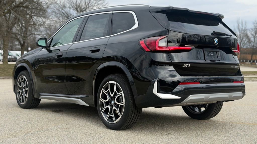 New 2026 BMW X1 xDrive28i w/ Convenience Package image 4