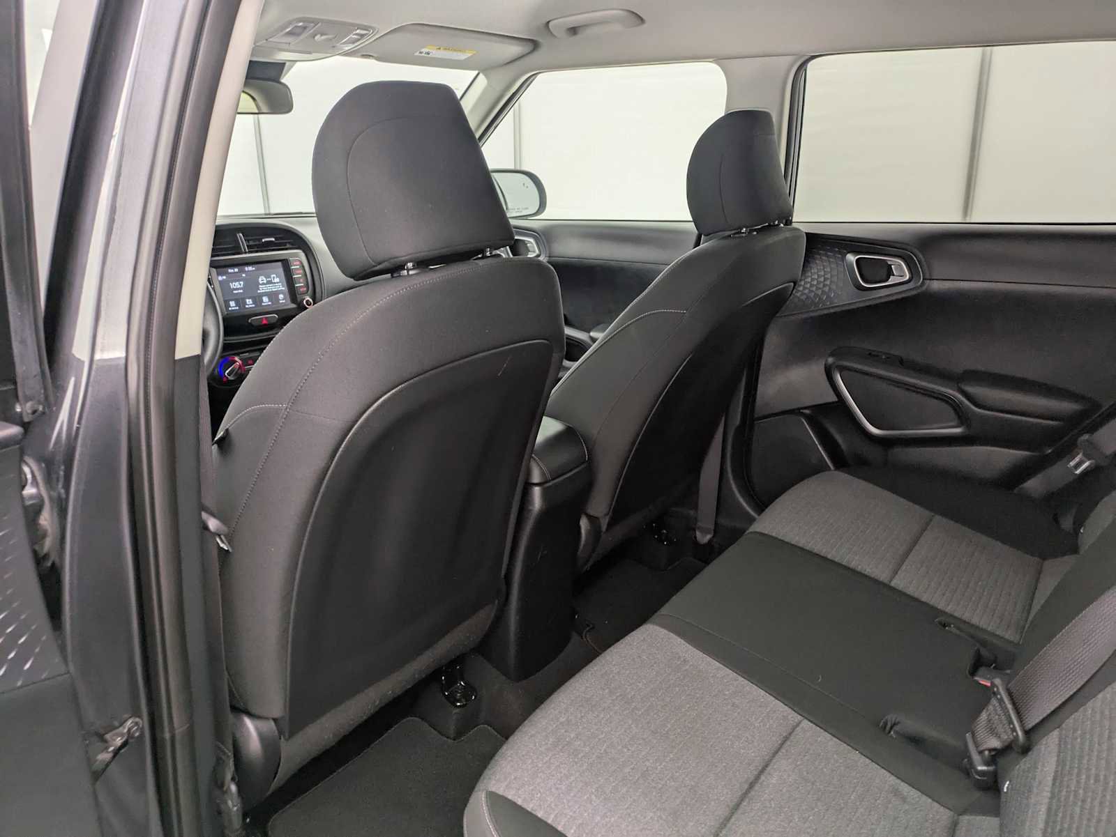 Used 2021 Kia Soul S image 19