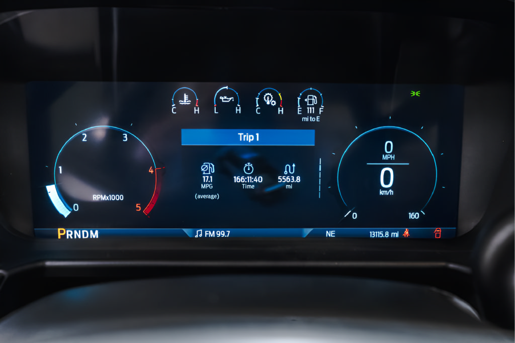 Used 2025 Ford F250 Lariat w/ Black Appearance Package AWD/4WD image 12