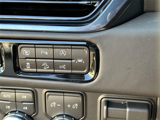 New 2026 GMC Yukon XL AT4 Ultimate image 19