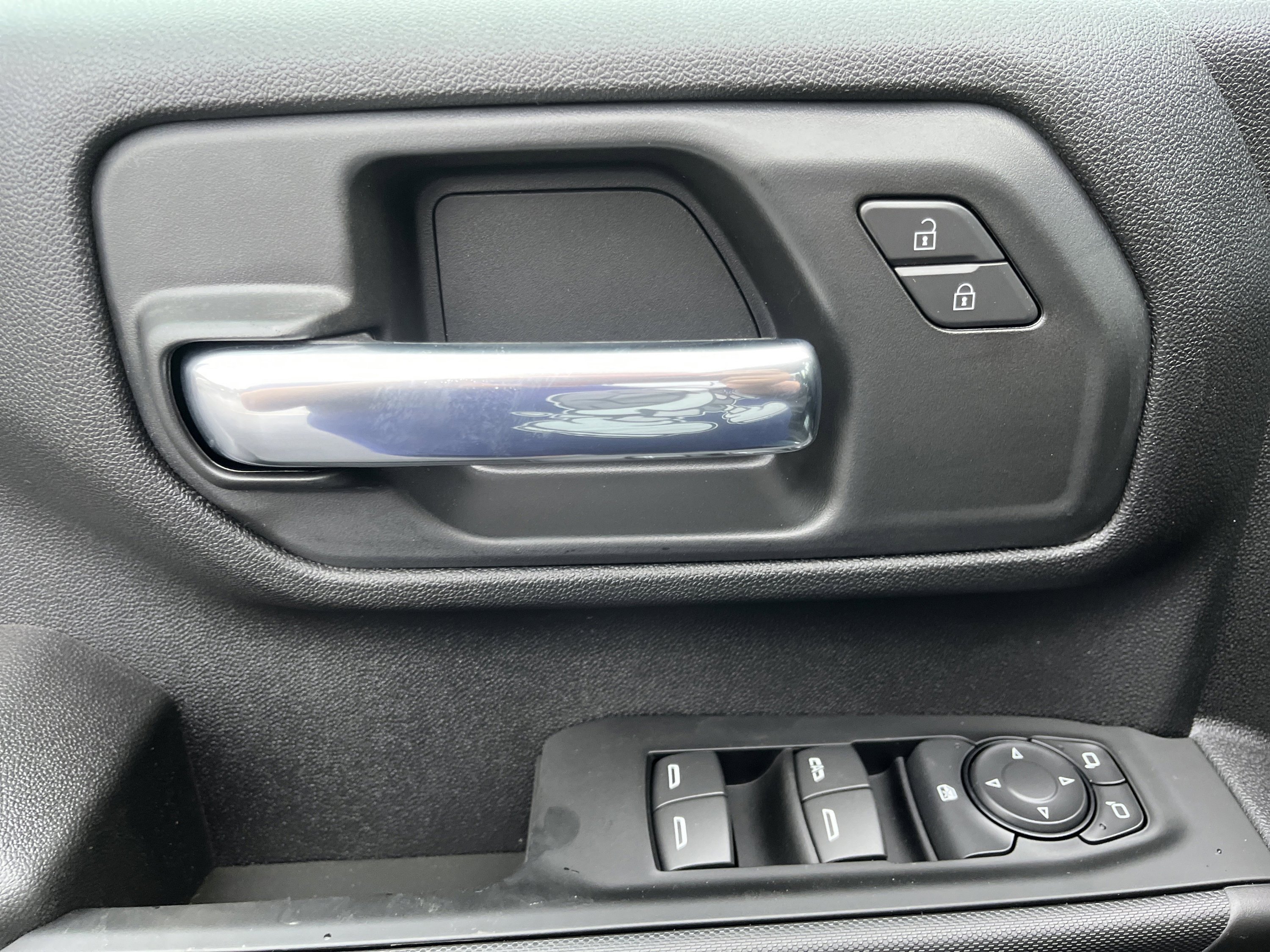 New 2026 Chevrolet Silverado 2500 Custom w/ Custom Convenience Package image 15