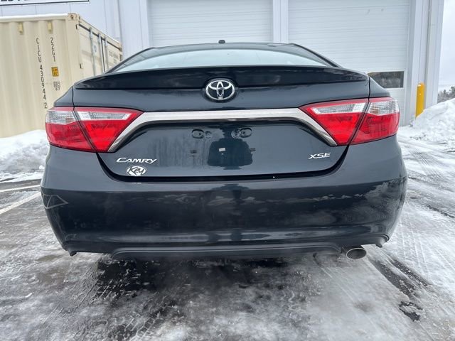 Used 2016 Toyota Camry XSE w/ Moonroof Package image 4