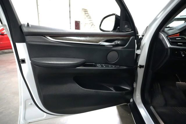 Used 2015 BMW X5 sDrive35i w/ Premium Package image 12