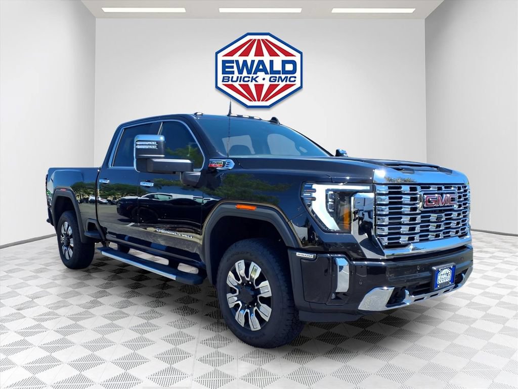 New 2026 GMC Sierra 2500 Denali w/ Technology Package AWD/4WD image 2