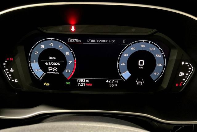 Used 2025 Audi Q3 2.0T Premium w/ Convenience Package image 21