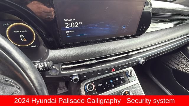 Used 2024 Hyundai Palisade Calligraphy AWD/4WD image 15