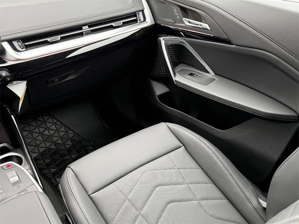 New 2026 BMW X1 xDrive28i w/ Convenience Package image 10