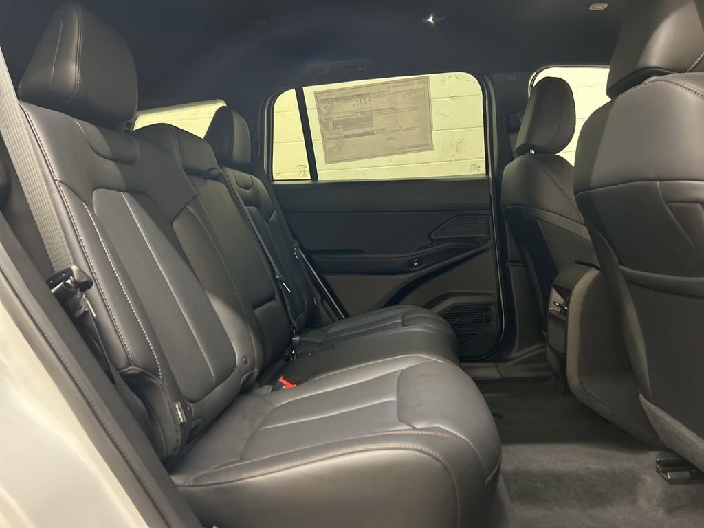 New 2026 Jeep Cherokee Limited image 9