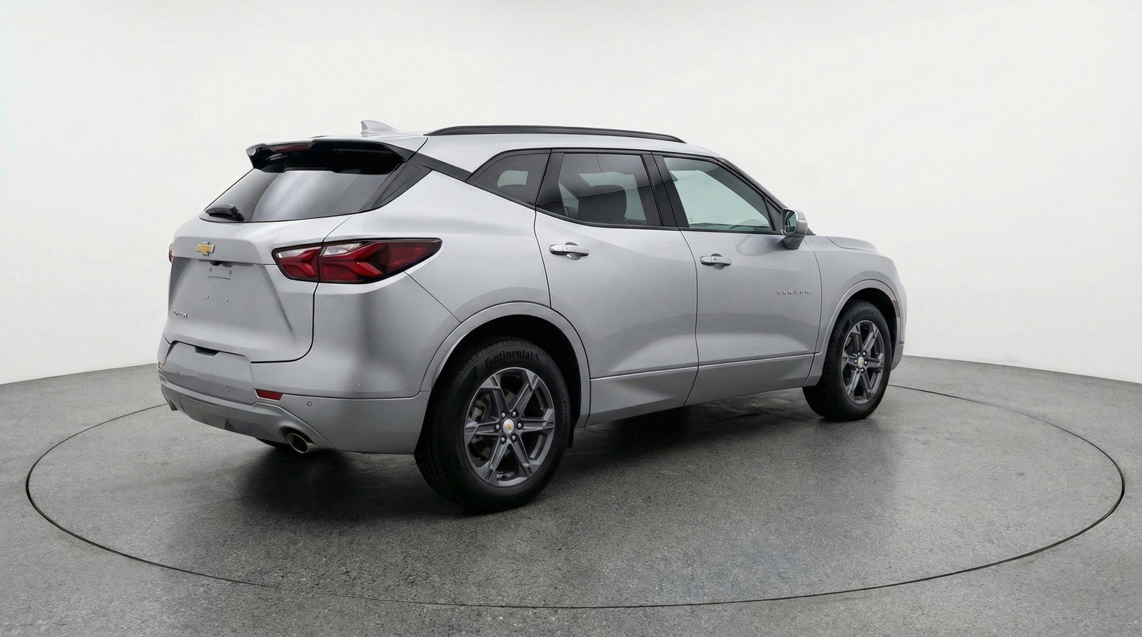 Used 2025 Chevrolet Blazer LT FWD image 9
