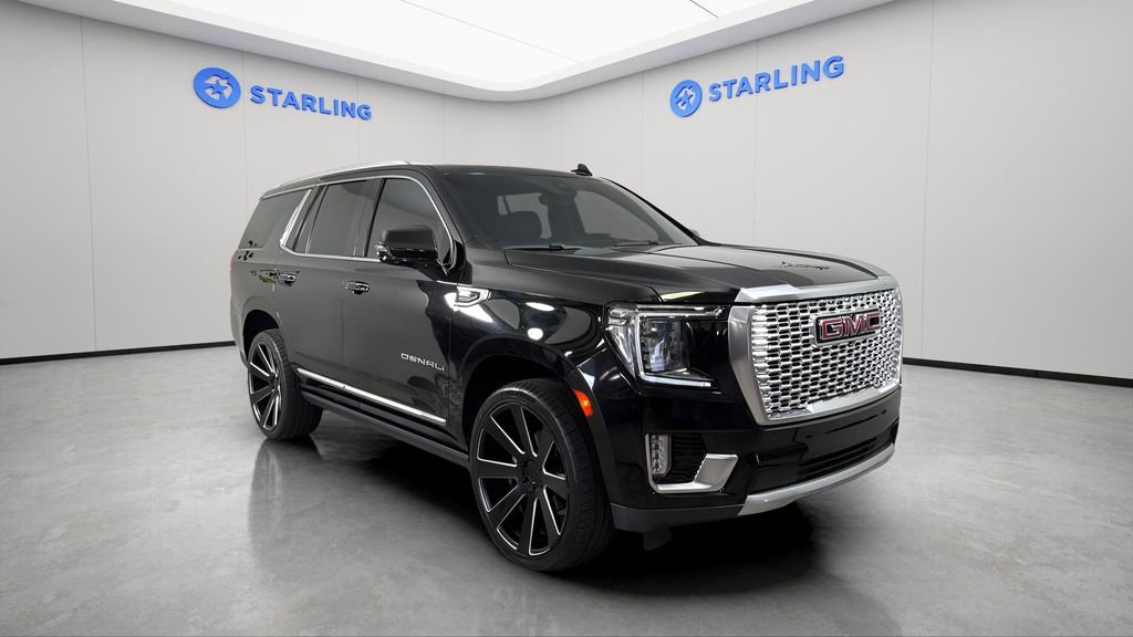 Used 2021 GMC Yukon Denali w/ Denali Premium Package AWD/4WD image 13