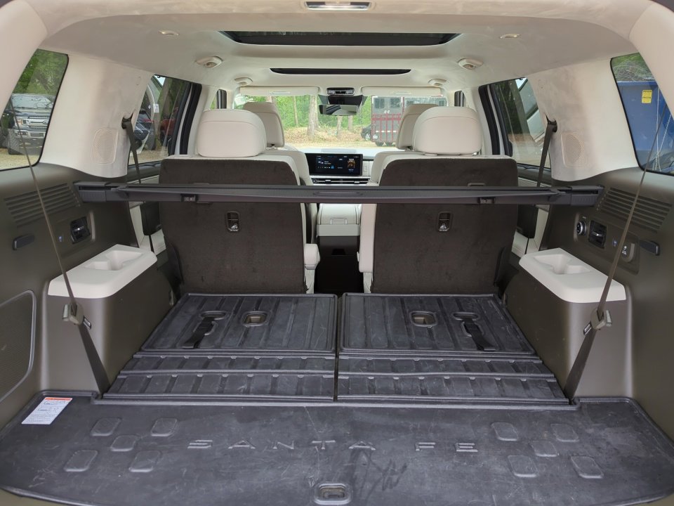 Certified 2025 Hyundai Santa Fe Calligraphy image 19