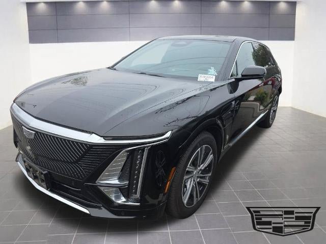 Used 2024 Cadillac Lyriq Luxury