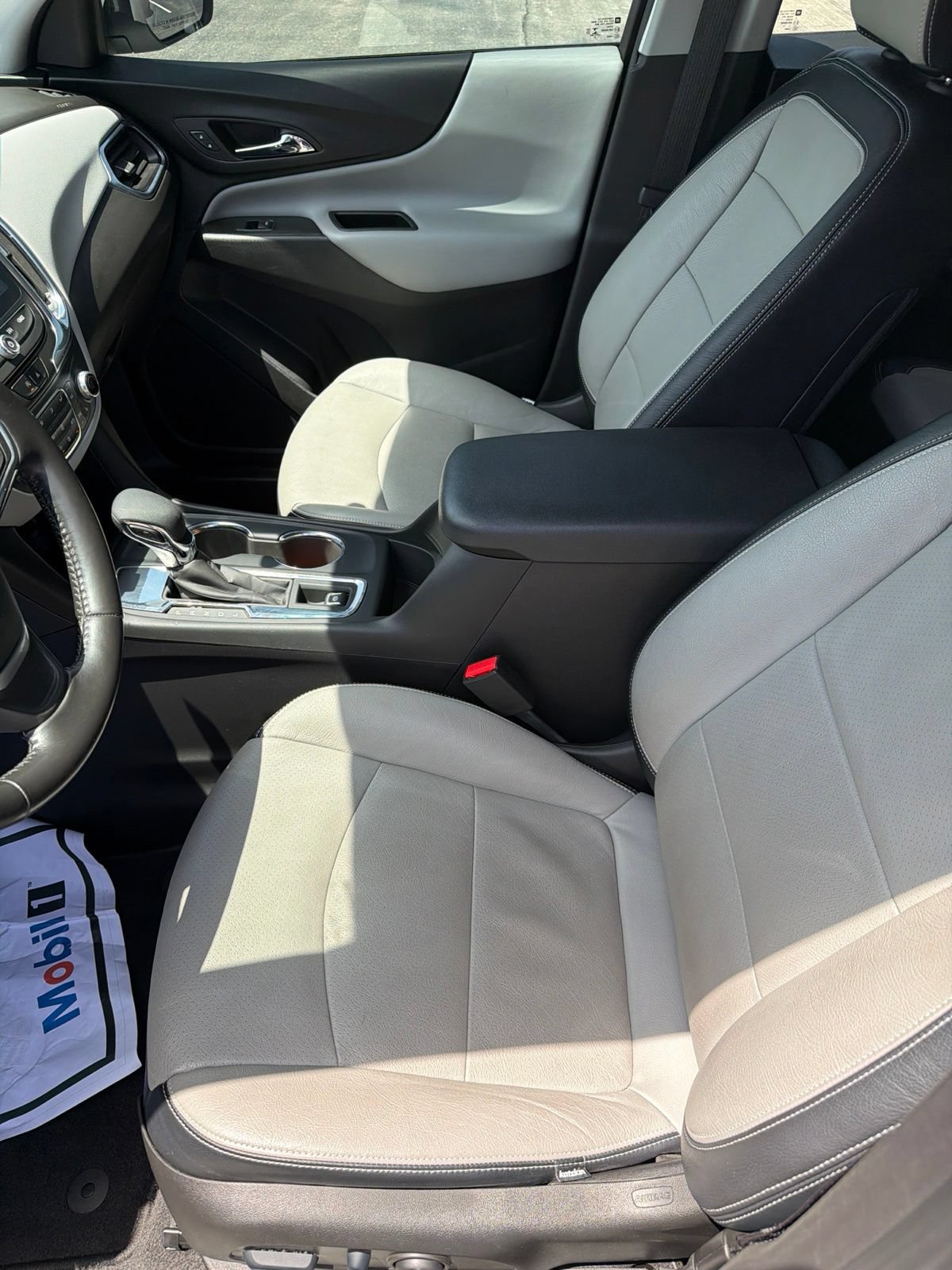 Used 2022 Chevrolet Equinox LT FWD image 26