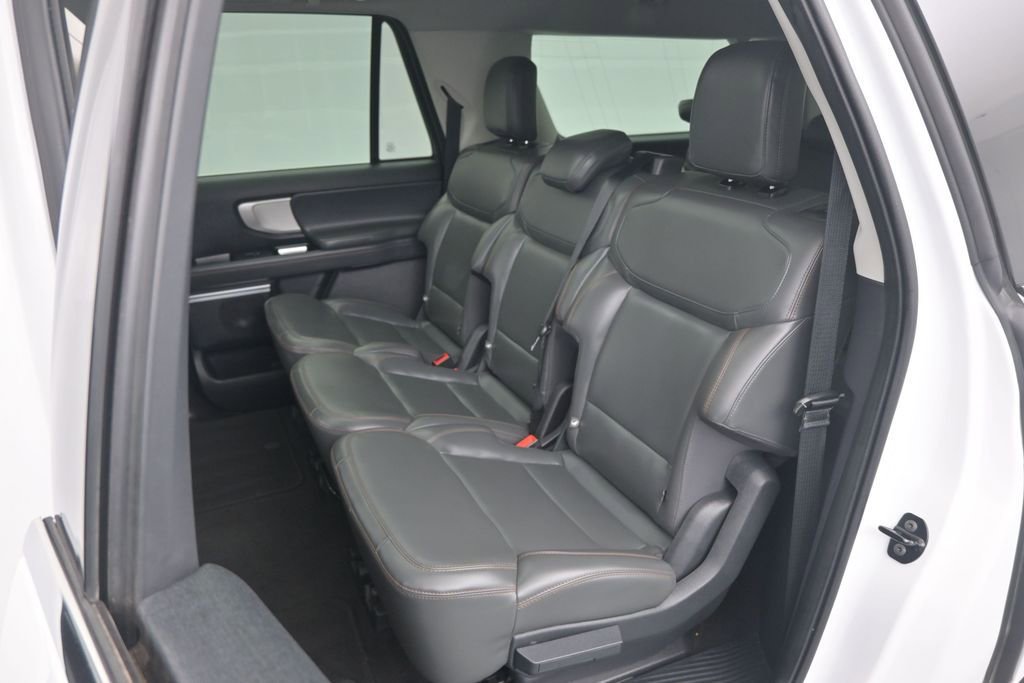 Used 2025 Ford Expedition Max Active AWD/4WD image 14