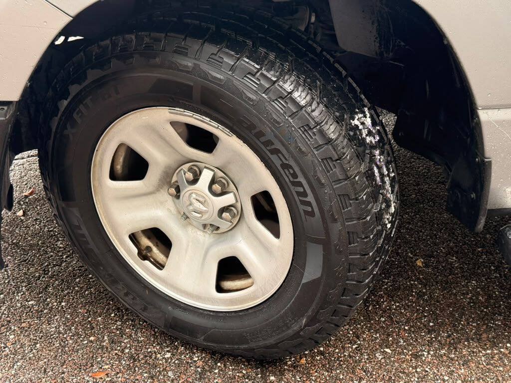 Used 2019 RAM 1500 Tradesman RWD image 9