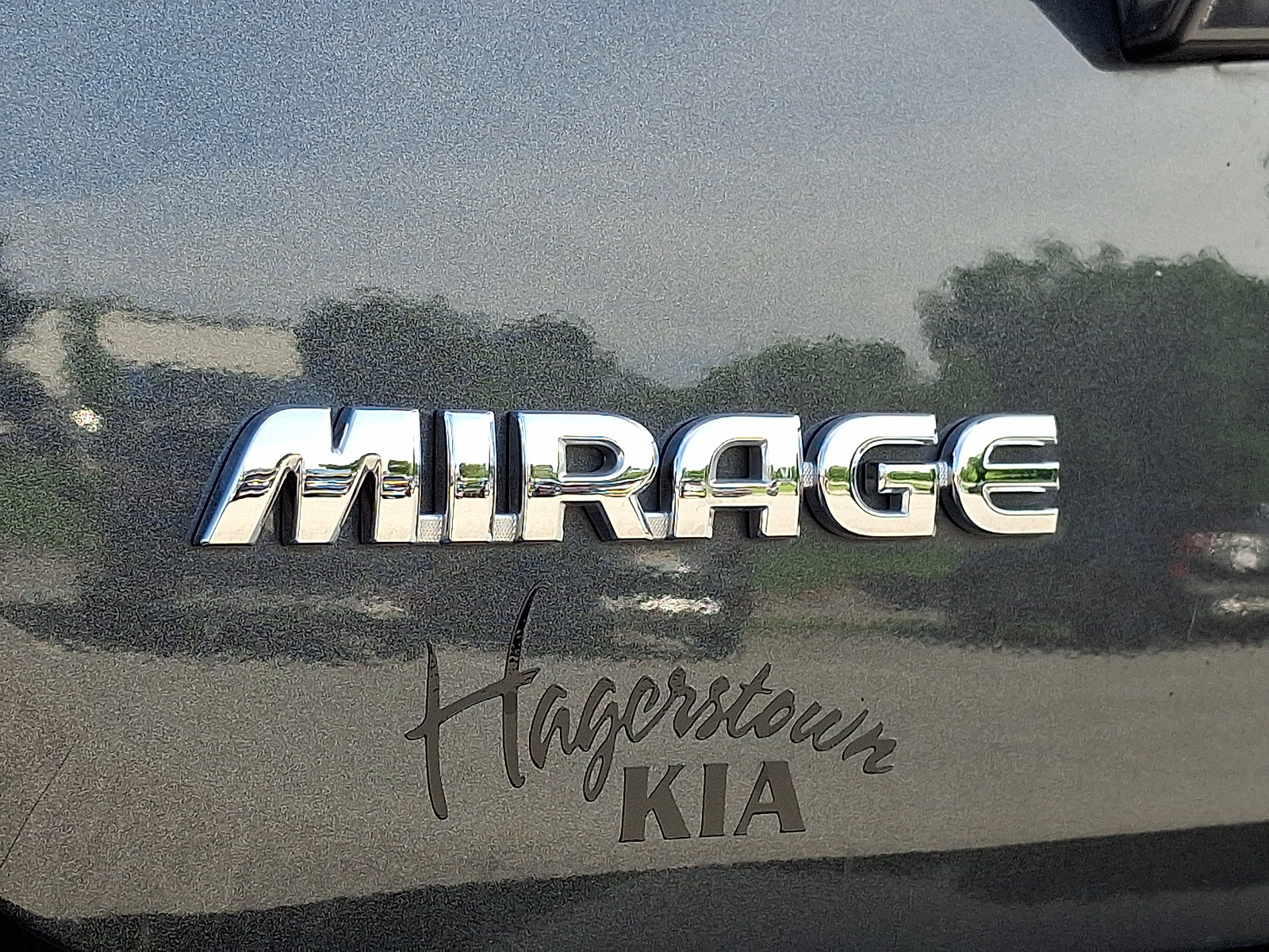 Used 2024 Mitsubishi Mirage ES FWD image 30