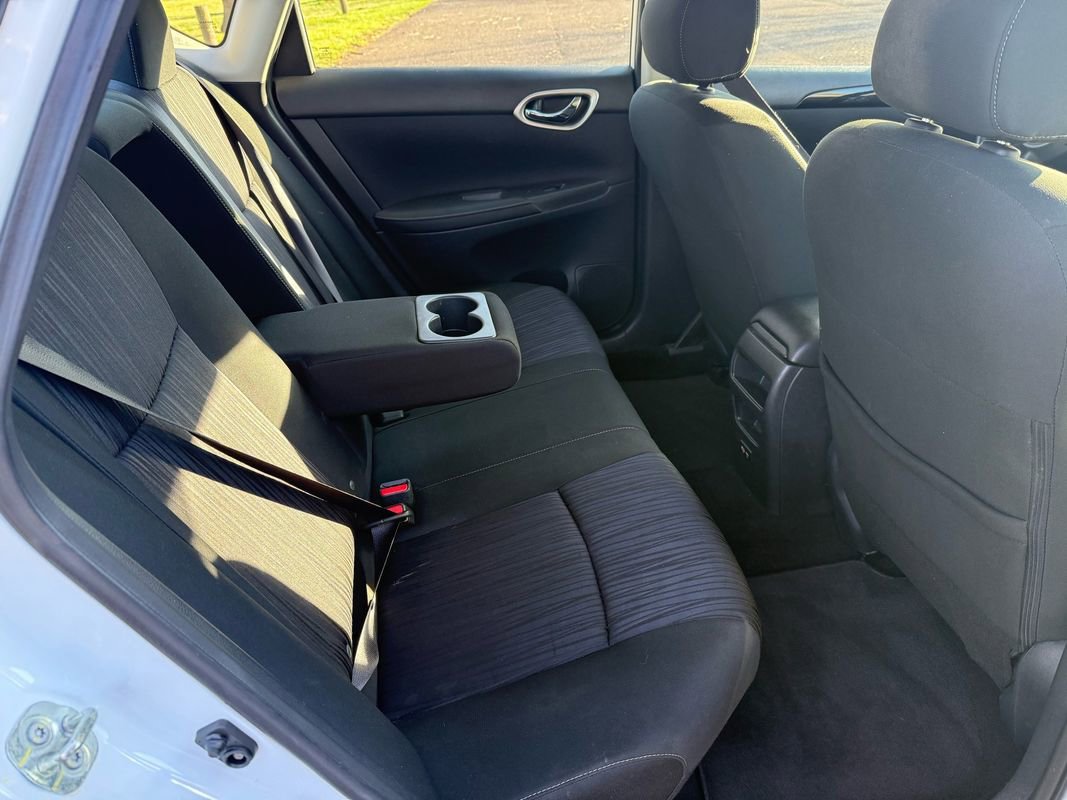 Used 2019 Nissan Sentra SV w/ Exterior Package image 27