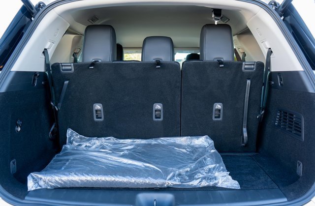 Certified 2025 Nissan Pathfinder SL image 10