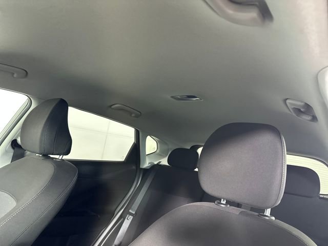 Used 2024 Hyundai Kona SEL w/ Convenience Package image 12