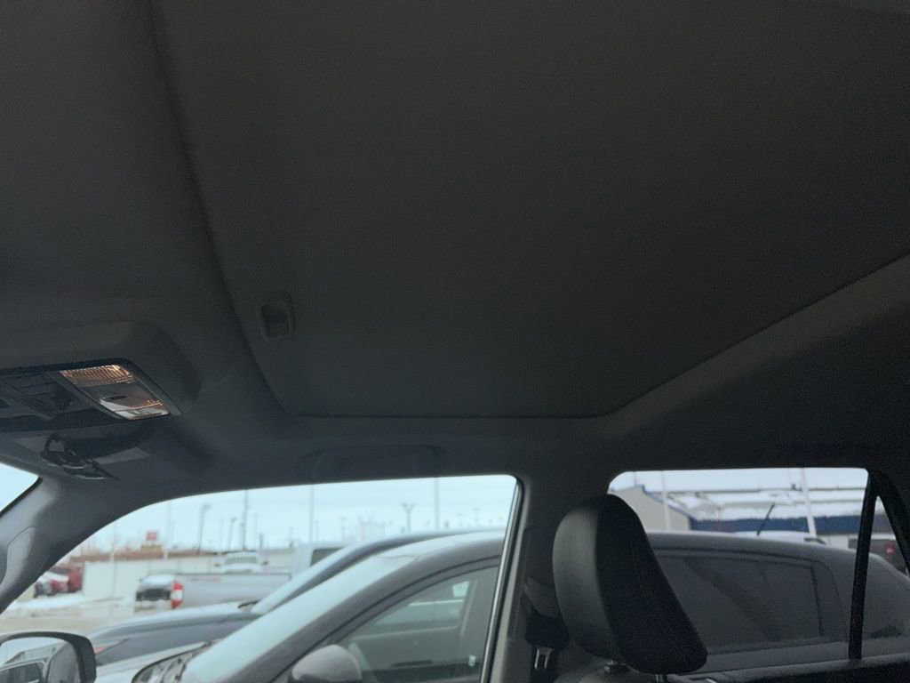 Used 2023 Toyota 4Runner SR5 Premium w/ Moonroof Package image 10