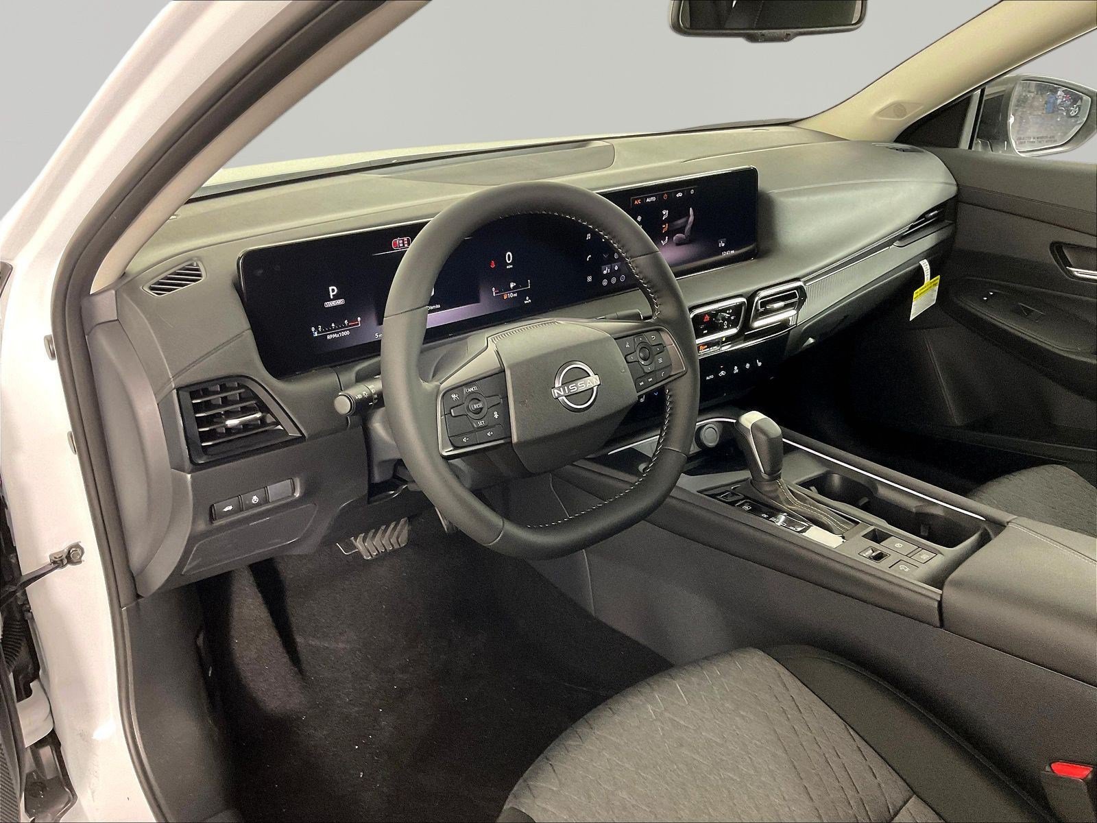 New 2026 Nissan Sentra SV w/ SV Convenience Package FWD image 15