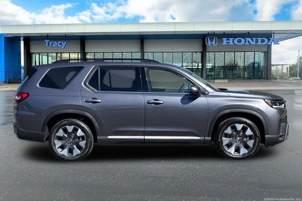 New 2026 Honda Pilot Elite image 4