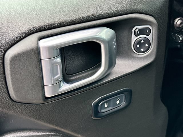 Used 2024 Jeep Wrangler Sport AWD/4WD image 18