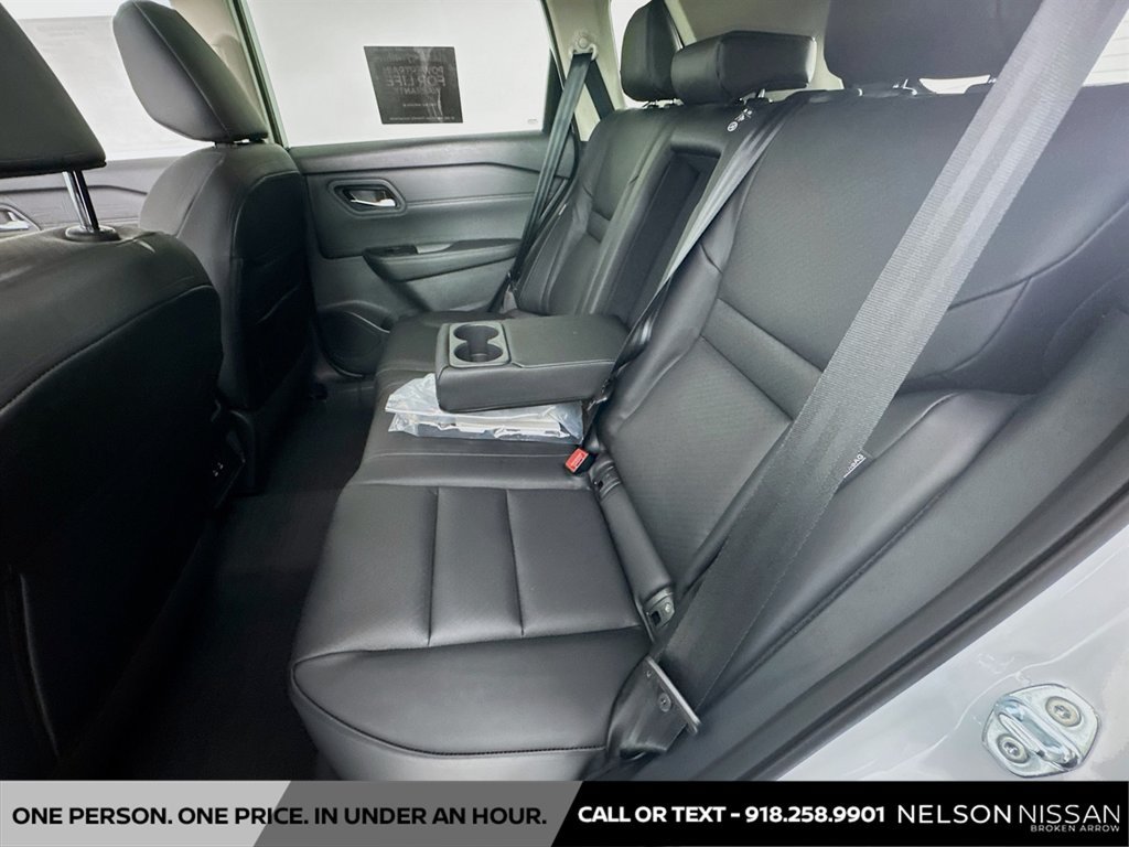 New 2026 Nissan Rogue Dark Armor FWD image 24