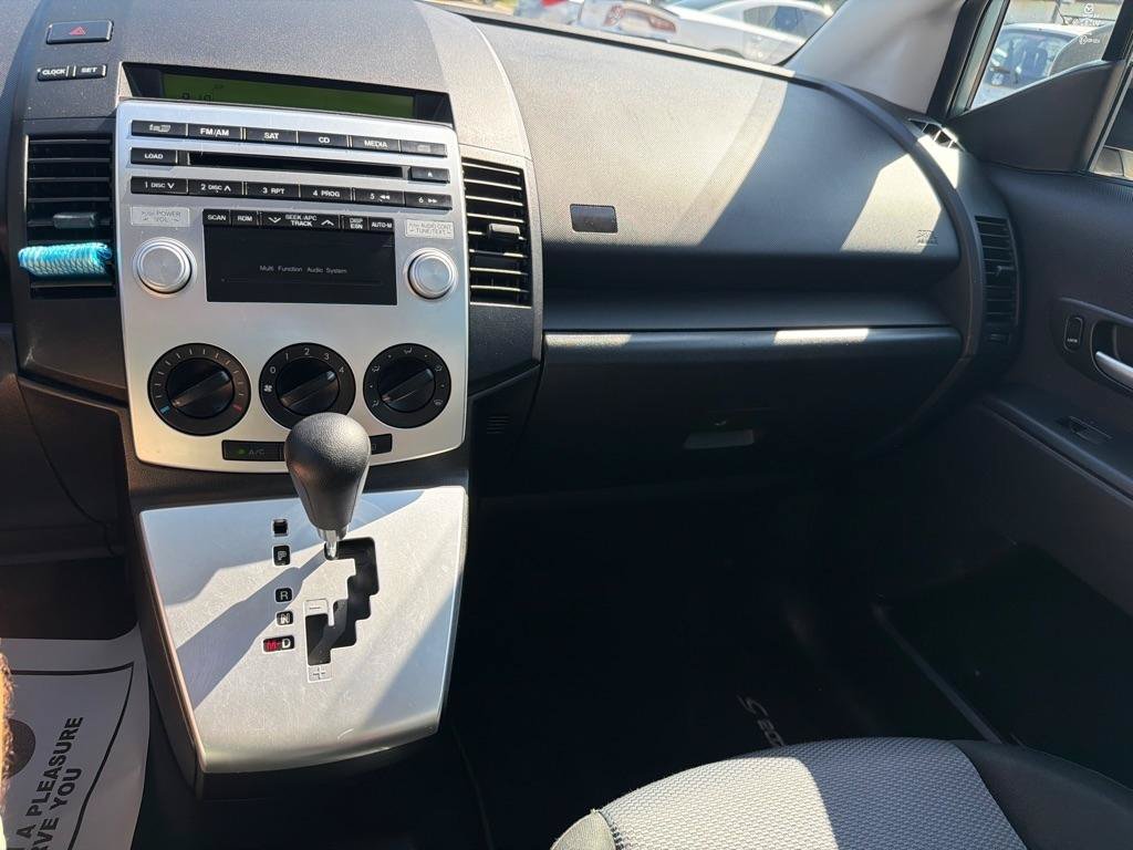 Used 2006 MAZDA MAZDA5 Sport w/ Popular Equipment Pkg FWD image 17