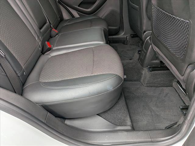 Used 2018 Buick Encore Preferred image 19